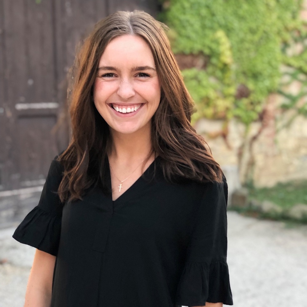 Meet your Posher, Lisa